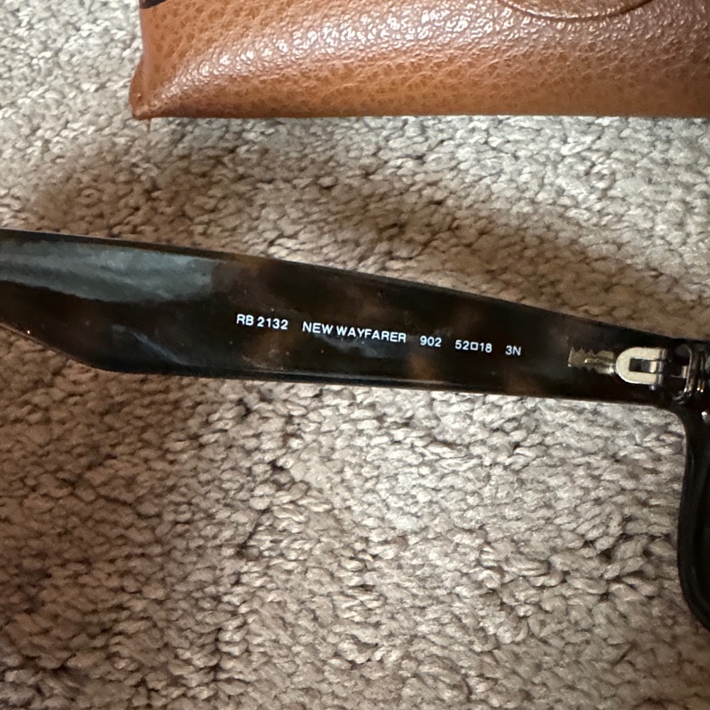 Ray-Ban Classic Black Sunglasses with Brown Case - Picture 3 of 5